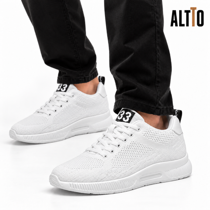 ALTTO SPORT blanca puesta con jeans