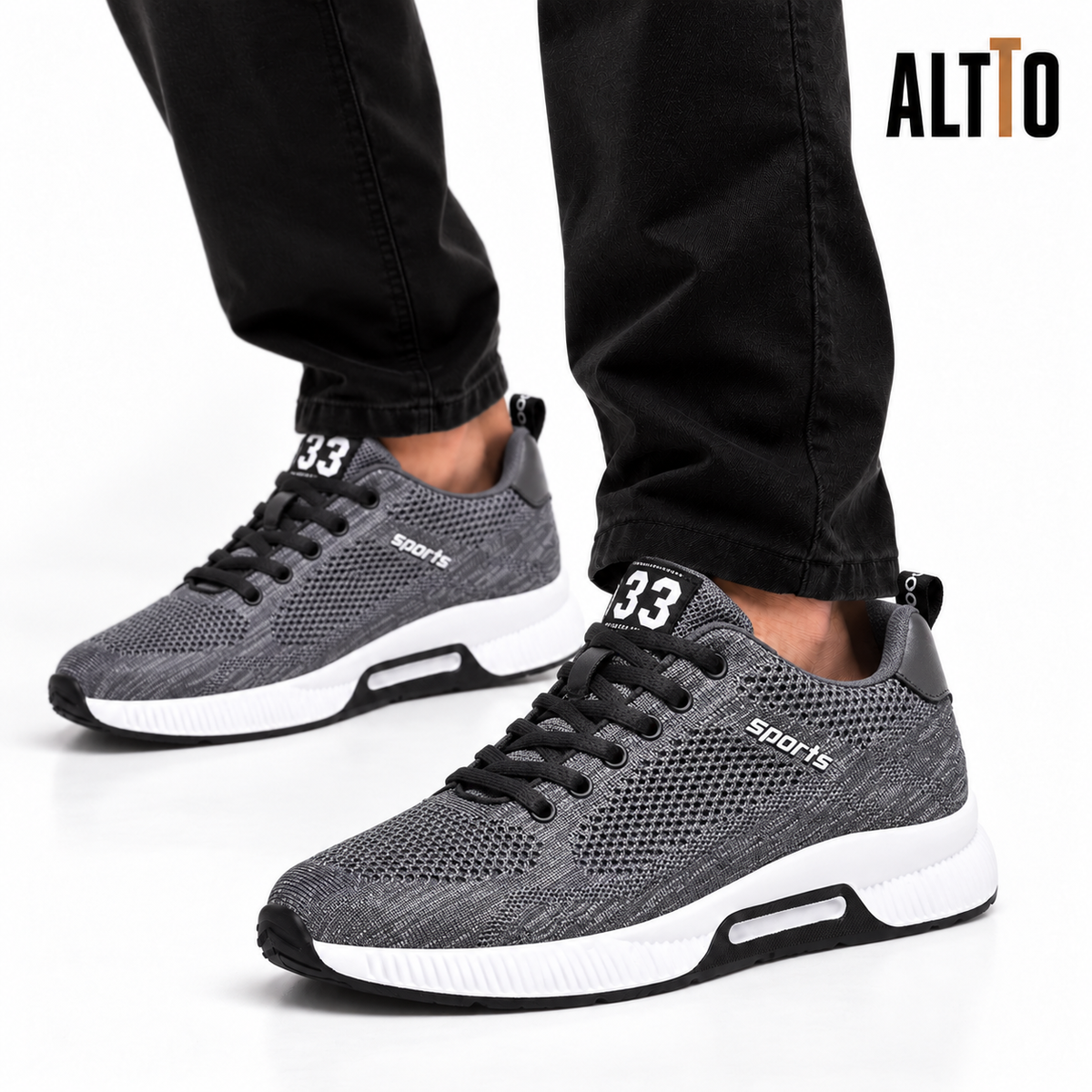 ALTTO SPORT gris puesta con jeans